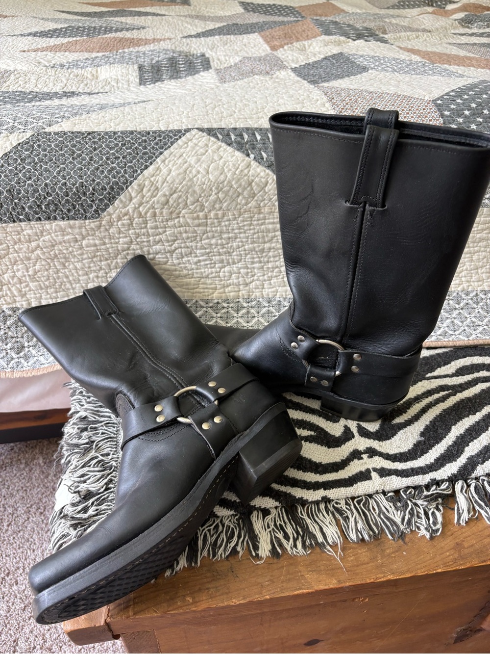 NWOT Frye Black Harness 12R BOOTS - Picture 3 of 11
